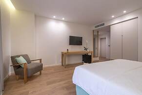 Glow Boutique Hotel & Suites