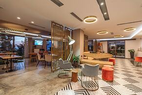 Glow Boutique Hotel & Suites