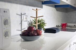 Glyfada, Modern Minimal Apartment