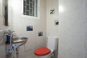 Palaio Faliro, Bright and Spacious Apartment