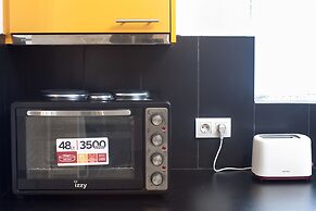 Cozy Fully Renovated Studio in Holargos