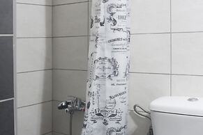 Cozy Fully Renovated Studio in Holargos