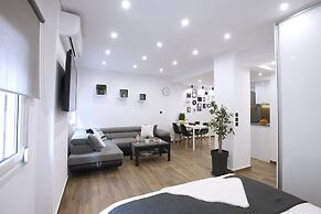 Α Koukaki, Modern Newly Refurbished Apartment