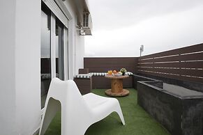 Patisia, Modern Studio with Unique View