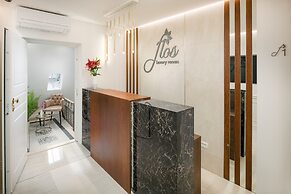 Flos Luxury Rooms