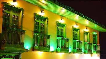 Hotel Sueño Dorado