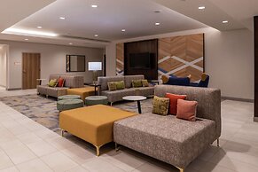 Hilton Garden Inn Kansas City Airport