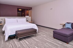 Hilton Garden Inn Kansas City Airport