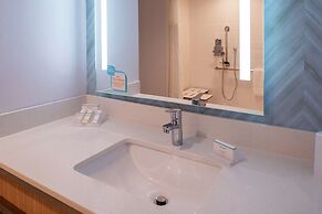 Hilton Garden Inn Kansas City Airport