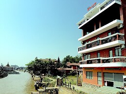 Inle Strand Hotel