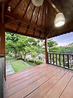 Kamasan Cottage By Reccoma