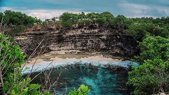 Kamasan Cottage By Reccoma