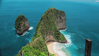 Kamasan Cottage By Reccoma