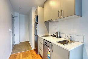 Ramada Suites by Wyndham Auckland Manukau Pacific Centre