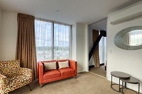 Ramada Suites by Wyndham Auckland Manukau Pacific Centre