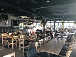 Ramada Suites by Wyndham Auckland Manukau Pacific Centre