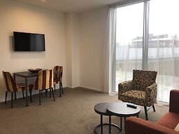 Ramada Suites by Wyndham Auckland Manukau Pacific Centre