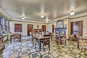 Oddfellow Inn & Farm