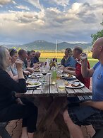 Oddfellow Inn & Farm