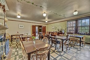 Oddfellow Inn & Farm