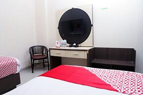 OYO 920 Gajah Mada Hotel