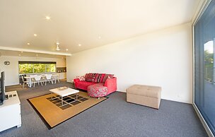 Baybliss Luxury 1 Bedroom Apt