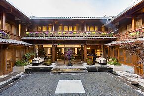 Lijang First Bay Hotel