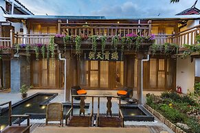 Lijang First Bay Hotel