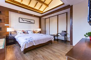 Lijang First Bay Hotel