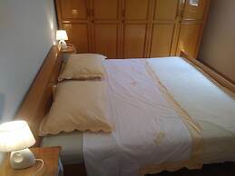 Holiday House