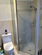 Riverton Lodge - Walk to Shopping Centre