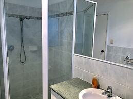 Riverton Lodge - Walk to Shopping Centre