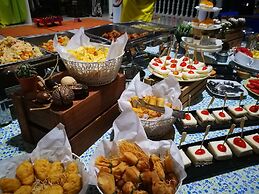 On The Hill Karon Resort