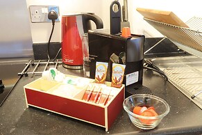 Mailbox Grand Central Prime Apartment- City View