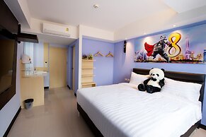 Lucky Panda Hotel