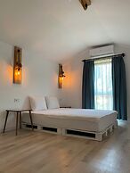 Çıralı Marina Loft Hotel