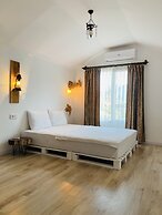 Çıralı Marina Loft Hotel