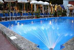 Hotel Giardino La Playa