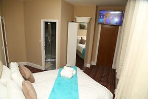 Birmingham Central Station Apartment