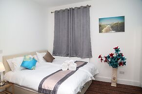 Birmingham Central Station Apartment