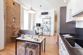 Cozy Flat Niño de Guevara