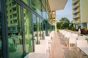 Hotel Perla Beach Luxury