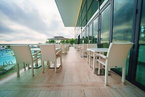 Hotel Perla Beach Luxury