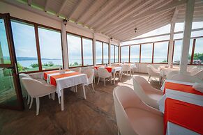 Hotel Perla Beach Luxury