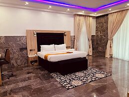 Heavenly Royal Apartments
