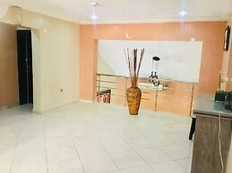 Home Gate Resort Limited