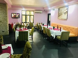Home Gate Resort Limited