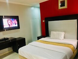 Home Gate Resort Limited