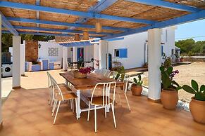 Ca Na Quina Formentera Passport