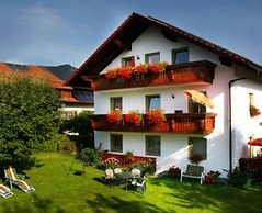 Ferienwohnungen Schmid